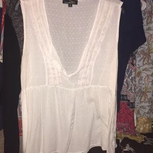 White frilly tank top